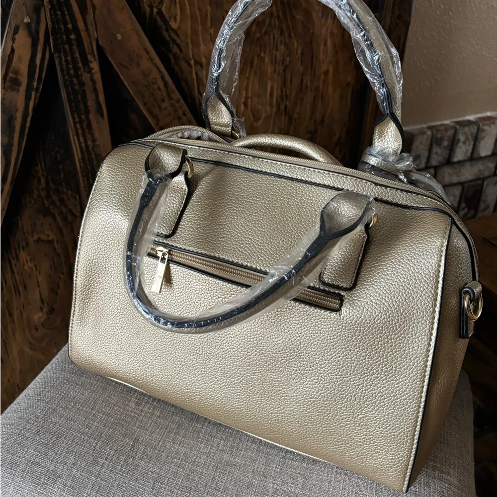 Bella Rose Closet Elegant Gold Satchel 3 Piece - Picture 9 of 16